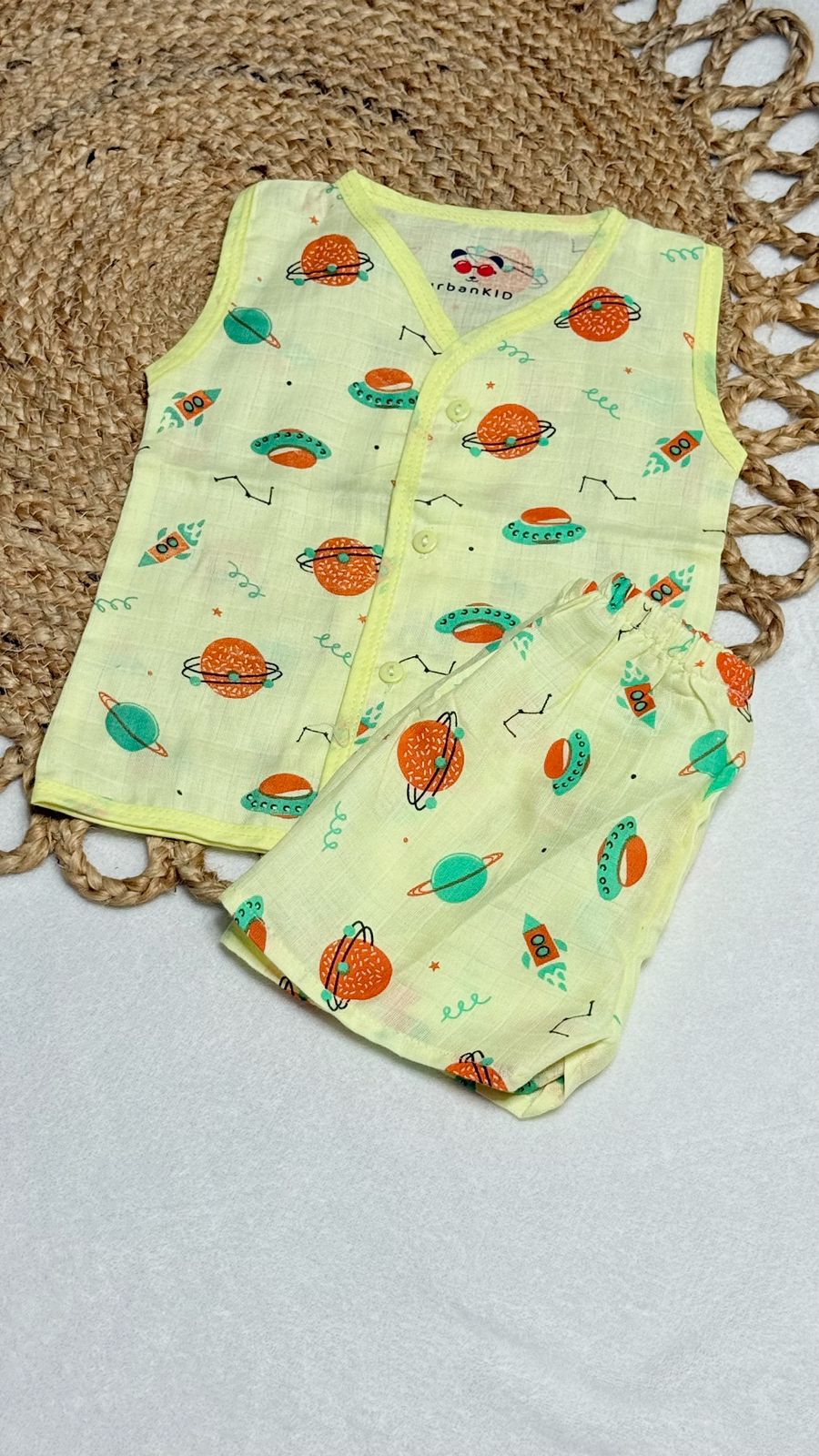 Muslin Color Co-ord Set (6 to 9 Months)