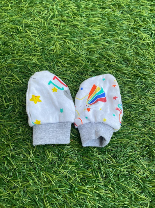 Newborn Baby Mittens – 0 to 3 Months (Pack of 1)