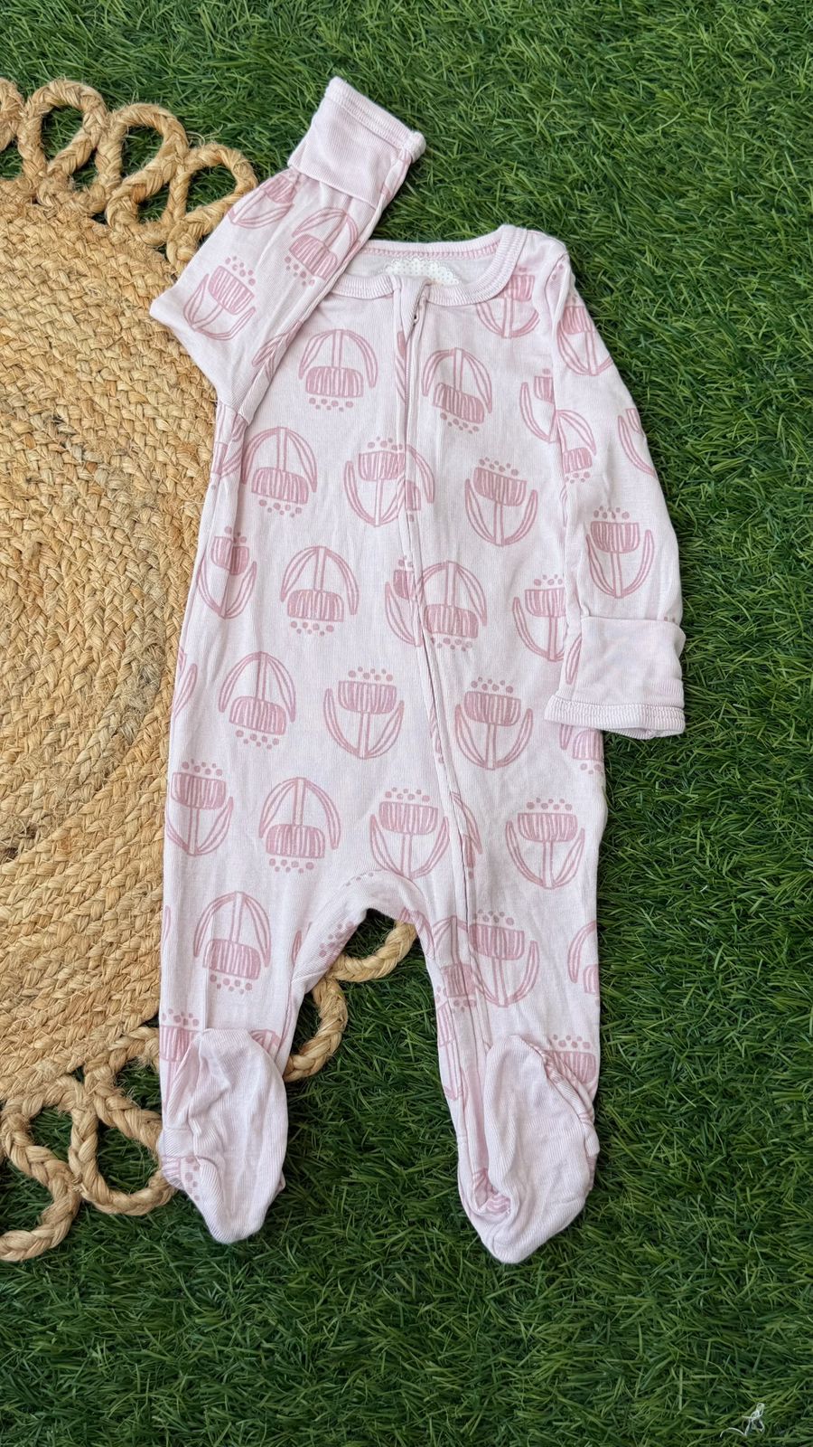 Newborn (0-3 months) Sleepsuits