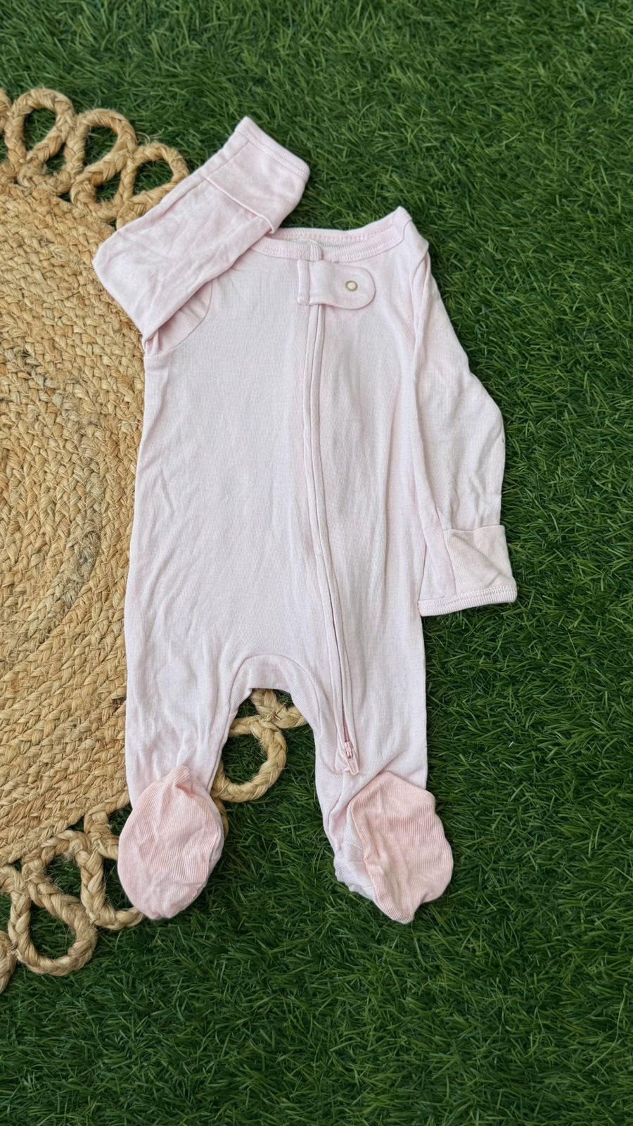 Newborn (0-3 months) Sleepsuits