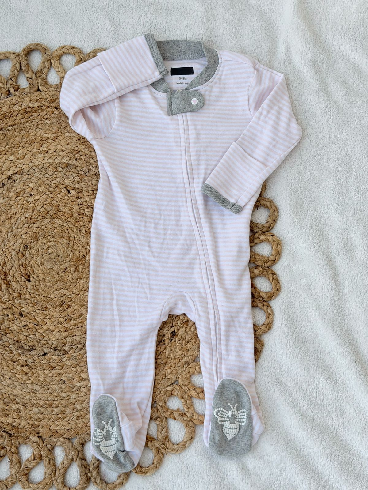 Newborn (0-3 months) Sleepsuits