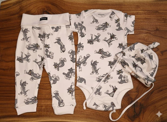 3 Piece Set – Pant, Romper & Cap